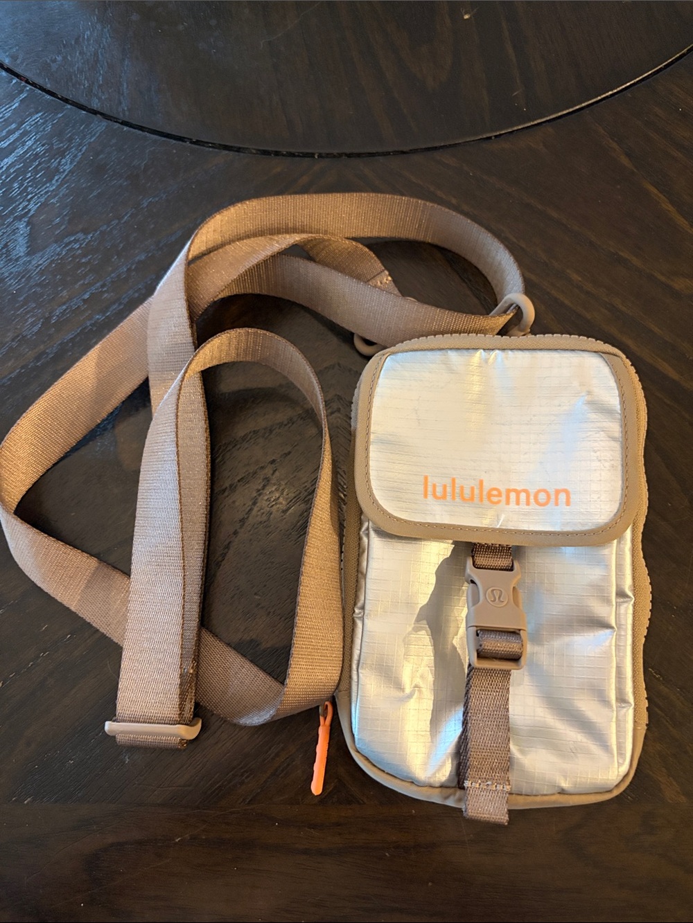Lululemon top zip crossbody bag silver/orange